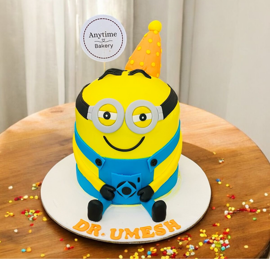 Minion Kids Fondant Cake
