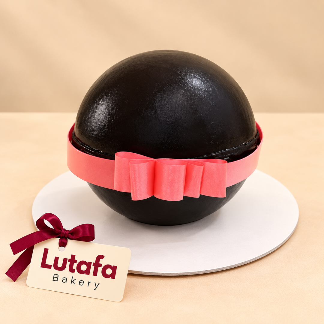 Chocolate Ball Pinata Cake