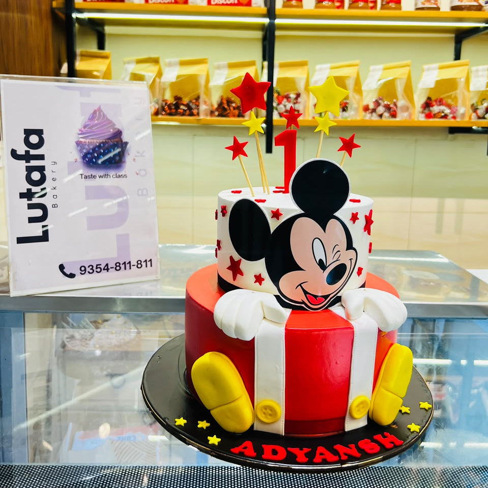 Mickey Mouse Star Birthday Cake