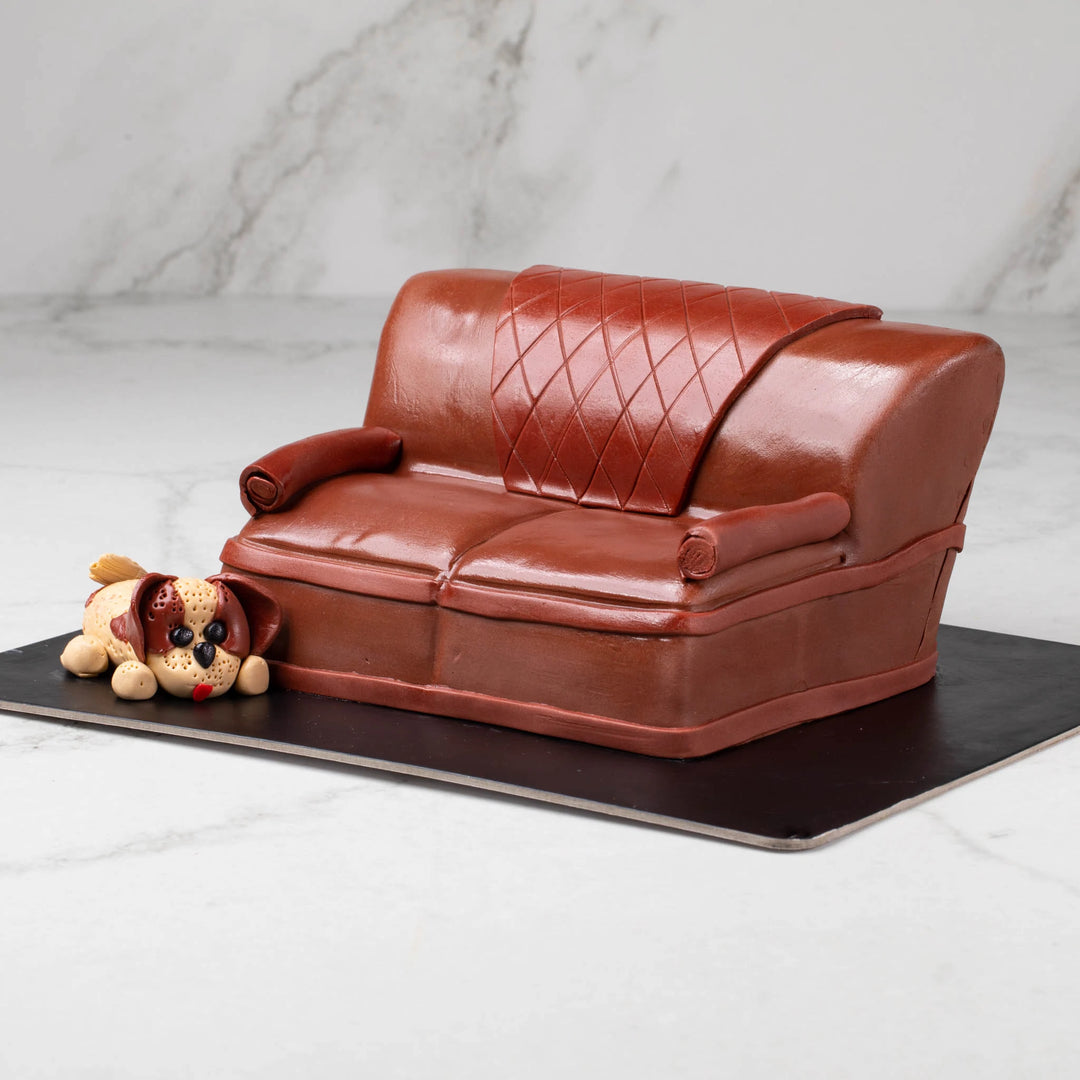 Puppy Dog &amp; Couch Fondant Cake